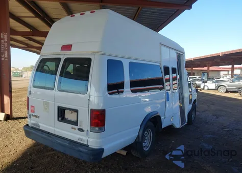 2009 Ford E-350 Super Duty Commercial/Recreational z USA, uszkodzony, nr VIN 1FTDS34L29DA61924